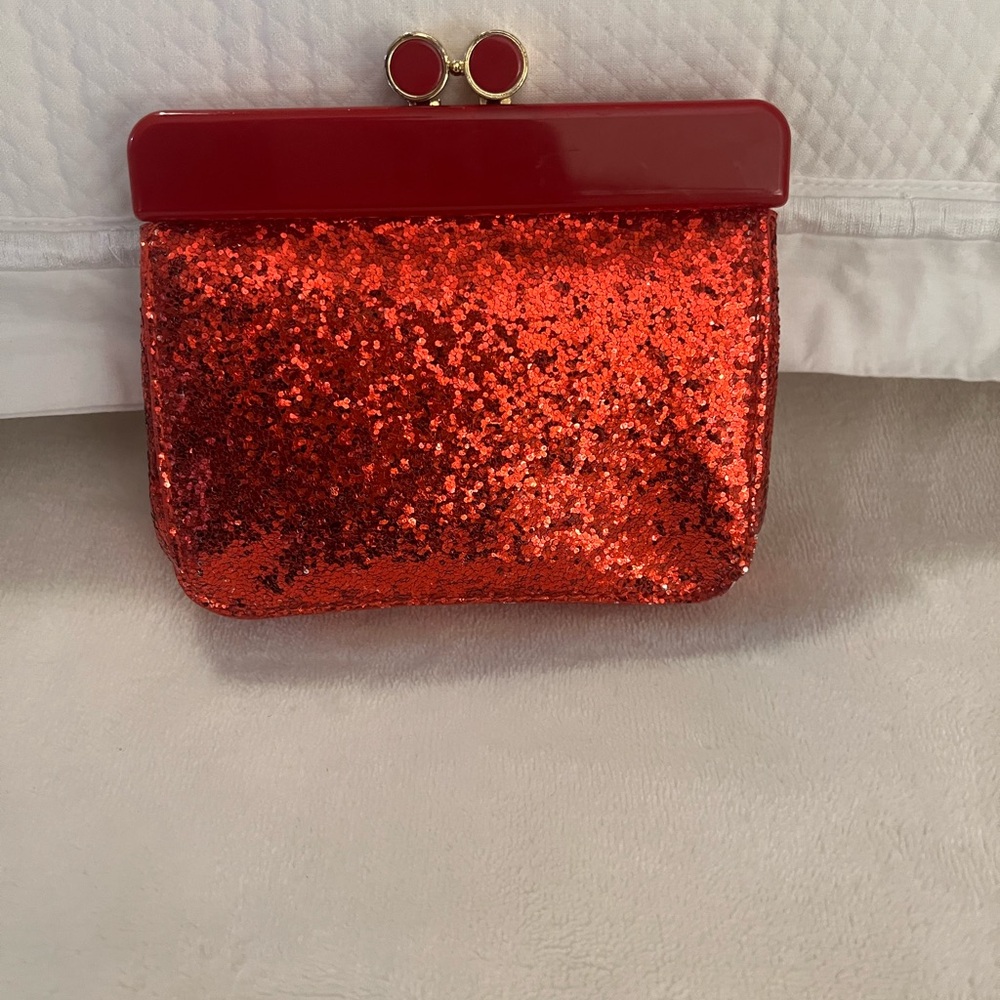 🩷 Miu Miu Mini Y2K Red Pouch - Pochette Rouge Wallet Coin
Purse🩷